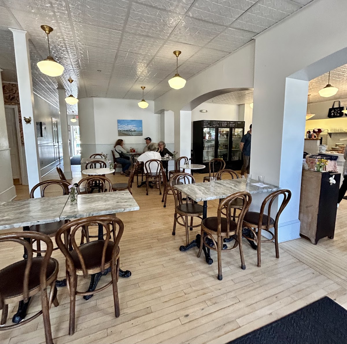 Bev's Cafe And Market